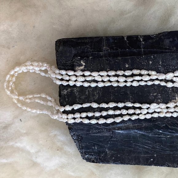 Genuine Freshwater Seed Pearl, Rice Pearl Triple Strand Necklace &  Bracelet Set - Picture 3 of 8